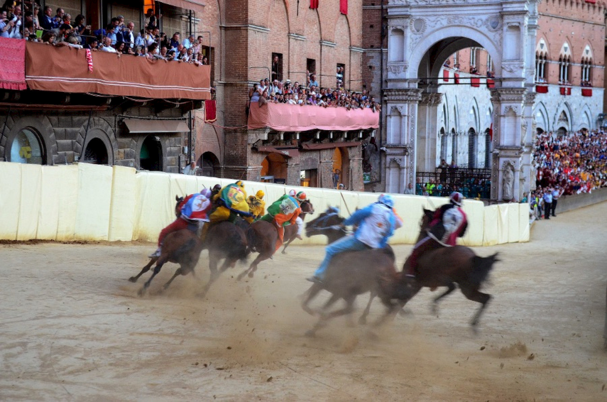 Palio tickets and Accommodation